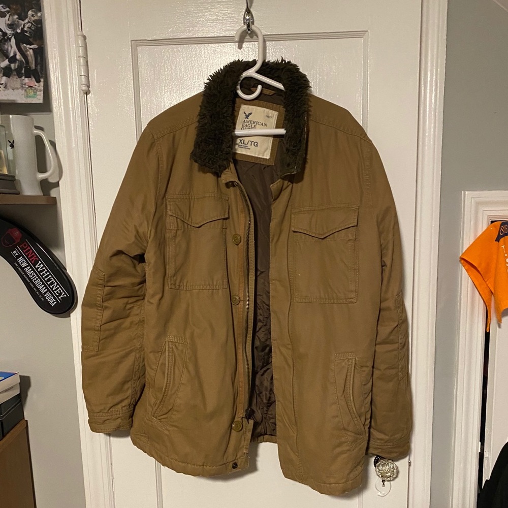Extra Large American Eagle faux Fur coat